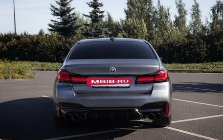 BMW 5 серия, 2018 год, 3 650 000 рублей, 10 фотография