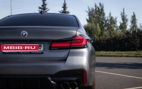 BMW 5 серия, 2018 год, 3 650 000 рублей, 11 фотография