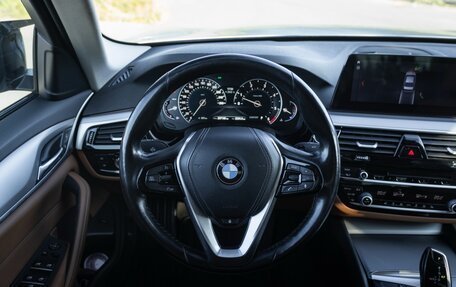 BMW 5 серия, 2018 год, 3 650 000 рублей, 20 фотография