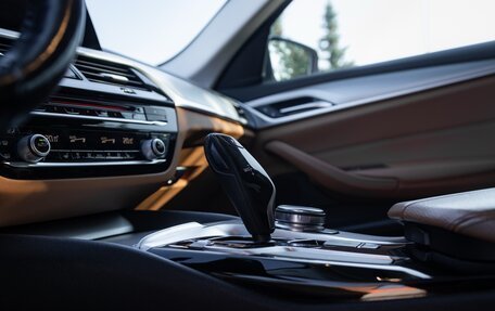 BMW 5 серия, 2018 год, 3 650 000 рублей, 24 фотография