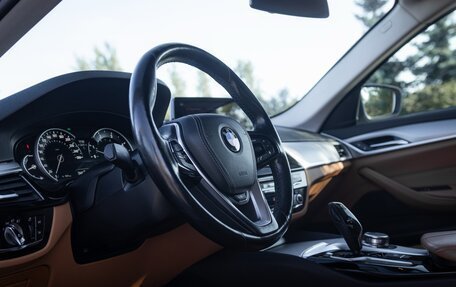 BMW 5 серия, 2018 год, 3 650 000 рублей, 22 фотография
