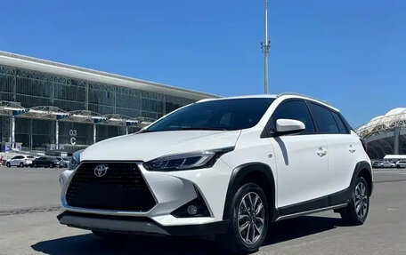 Toyota Yaris XP150 рестайлинг, 2021 год, 1 547 856 рублей, 2 фотография