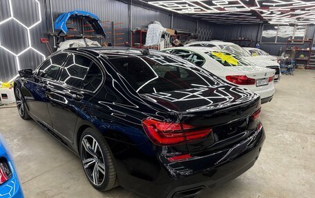 BMW 7 серия, 2017 год, 4 500 000 рублей, 8 фотография