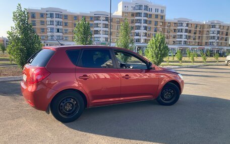 KIA cee'd I рестайлинг, 2007 год, 430 000 рублей, 2 фотография