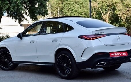 Mercedes-Benz GLC, 2024 год, 6 790 000 рублей, 4 фотография