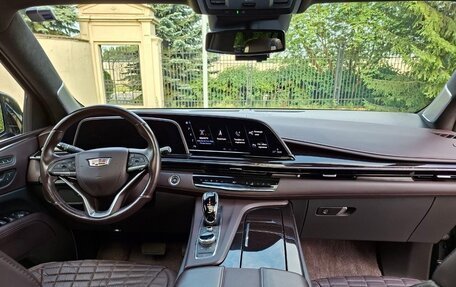Cadillac Escalade V, 2022 год, 9 200 000 рублей, 10 фотография