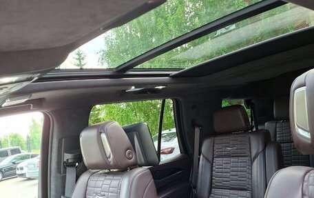 Cadillac Escalade V, 2022 год, 9 200 000 рублей, 17 фотография