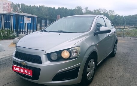 Chevrolet Aveo III, 2013 год, 650 000 рублей, 1 фотография