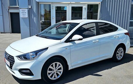 Hyundai Solaris II рестайлинг, 2019 год, 1 547 000 рублей, 4 фотография