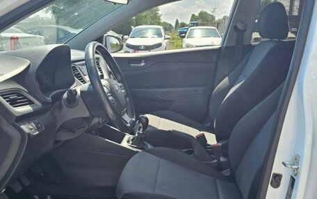 Hyundai Solaris II рестайлинг, 2019 год, 1 547 000 рублей, 21 фотография