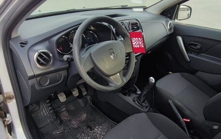 Renault Logan II, 2016 год, 1 050 000 рублей, 13 фотография