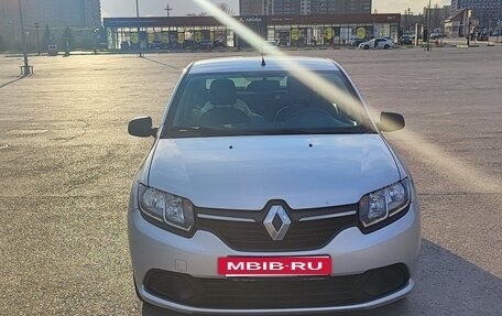 Renault Logan II, 2016 год, 1 050 000 рублей, 19 фотография