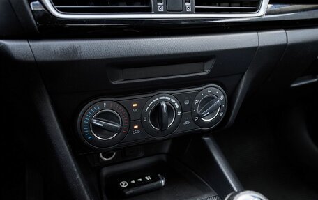 Mazda 3, 2014 год, 1 054 500 рублей, 10 фотография
