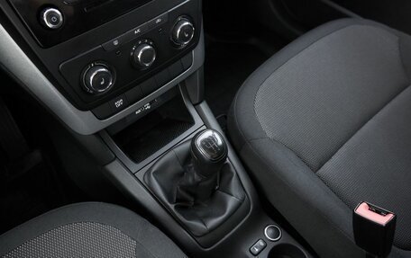 Skoda Yeti I рестайлинг, 2015 год, 1 193 000 рублей, 11 фотография