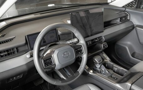Toyota RAV4, 2026 год, 4 370 000 рублей, 5 фотография