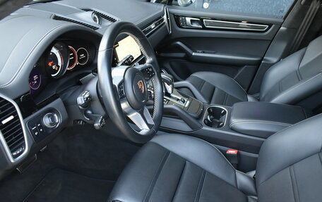 Porsche Cayenne III, 2022 год, 14 200 000 рублей, 10 фотография