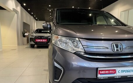 Honda Stepwgn IV, 2017 год, 1 749 000 рублей, 8 фотография