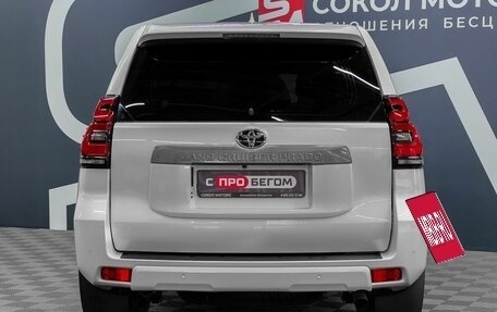 Toyota Land Cruiser Prado 150 рестайлинг 2, 2019 год, 5 699 900 рублей, 5 фотография