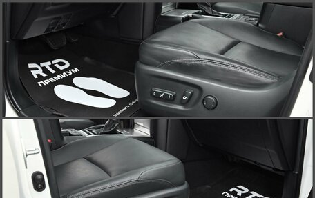 Toyota Land Cruiser Prado 150 рестайлинг 2, 2019 год, 4 790 000 рублей, 16 фотография