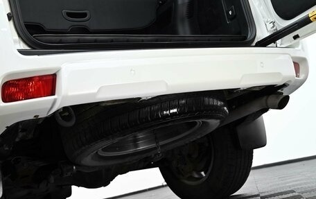 Toyota Land Cruiser Prado 150 рестайлинг 2, 2019 год, 4 790 000 рублей, 24 фотография