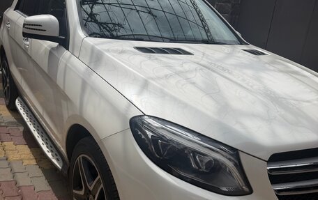 Mercedes-Benz GLE, 2017 год, 4 300 000 рублей, 3 фотография