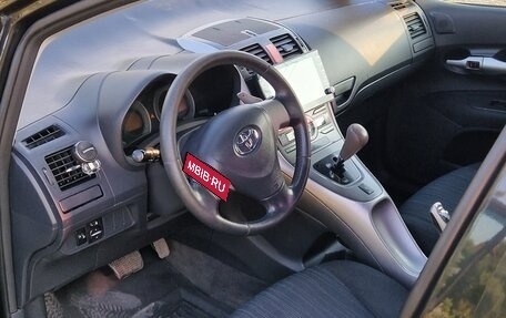 Toyota Auris II, 2007 год, 675 000 рублей, 6 фотография
