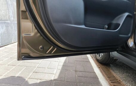 Mitsubishi Outlander III рестайлинг 3, 2021 год, 2 430 000 рублей, 13 фотография