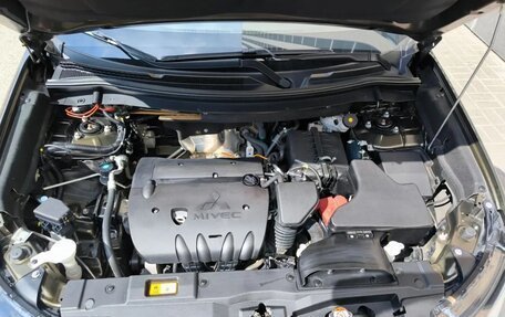 Mitsubishi Outlander III рестайлинг 3, 2021 год, 2 430 000 рублей, 18 фотография