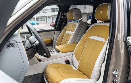 Rolls-Royce Cullinan, 2025 год, 56 990 000 рублей, 14 фотография