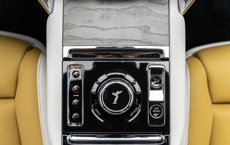 Rolls-Royce Cullinan, 2025 год, 56 990 000 рублей, 25 фотография
