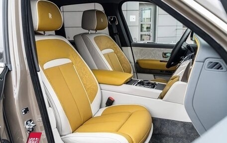 Rolls-Royce Cullinan, 2025 год, 56 990 000 рублей, 28 фотография