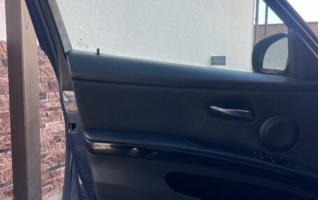 BMW 3 серия, 2011 год, 800 000 рублей, 7 фотография