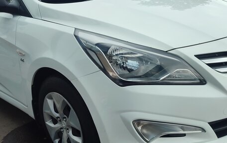Hyundai Solaris II рестайлинг, 2015 год, 1 100 000 рублей, 11 фотография