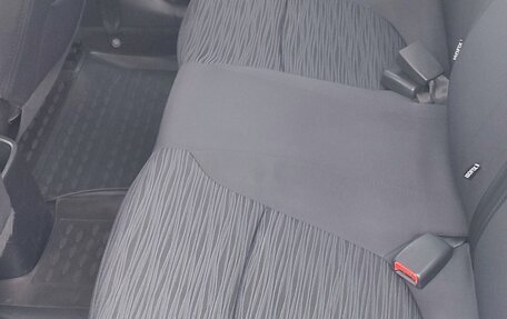 Hyundai Solaris II рестайлинг, 2015 год, 1 100 000 рублей, 23 фотография