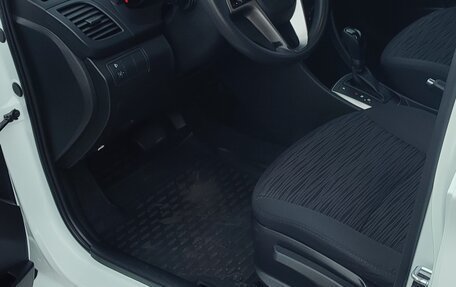 Hyundai Solaris II рестайлинг, 2015 год, 1 100 000 рублей, 31 фотография