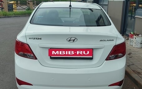 Hyundai Solaris II рестайлинг, 2015 год, 1 100 000 рублей, 8 фотография