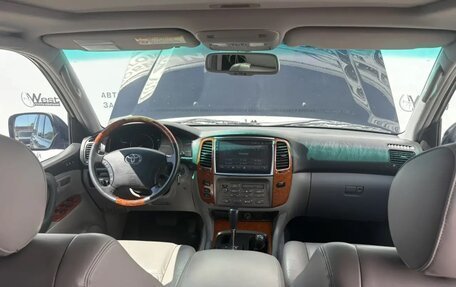 Toyota Land Cruiser 100 рестайлинг 2, 2007 год, 2 690 000 рублей, 4 фотография