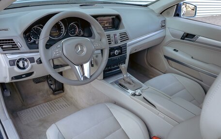 Mercedes-Benz E-Класс, 2012 год, 1 495 000 рублей, 13 фотография
