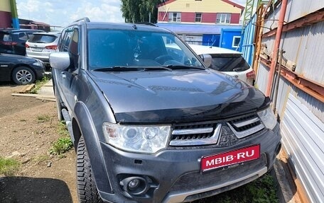 Mitsubishi Pajero Sport II рестайлинг, 2013 год, 1 290 000 рублей, 1 фотография