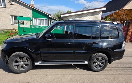 Mitsubishi Pajero IV, 2015 год, 2 750 000 рублей, 7 фотография