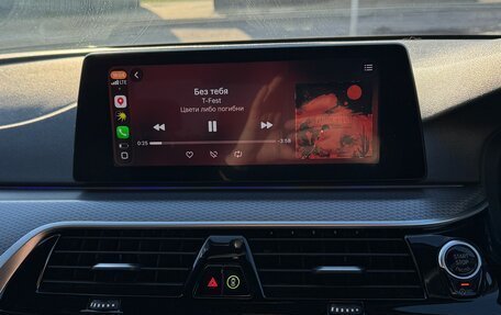 BMW 5 серия, 2019 год, 2 930 000 рублей, 11 фотография