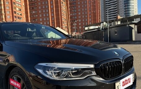 BMW 5 серия, 2019 год, 2 930 000 рублей, 3 фотография