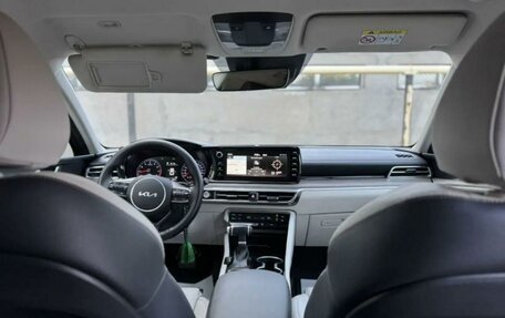 KIA K5, 2023 год, 2 430 000 рублей, 10 фотография