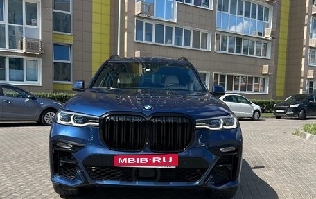 BMW X7, 2021 год, 9 600 000 рублей, 3 фотография