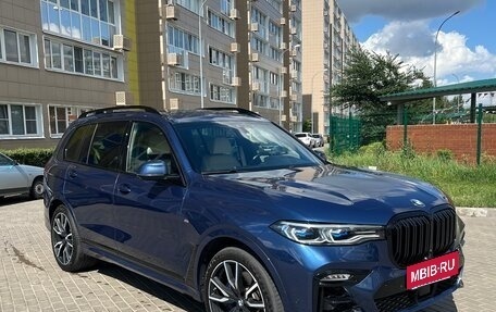 BMW X7, 2021 год, 9 600 000 рублей, 2 фотография