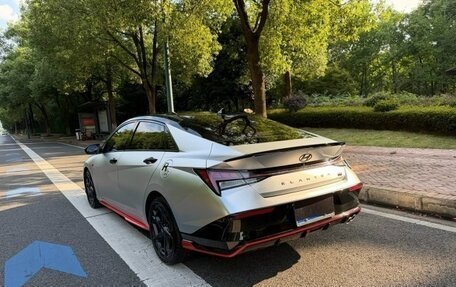 Hyundai Elantra, 2024 год, 1 800 000 рублей, 10 фотография
