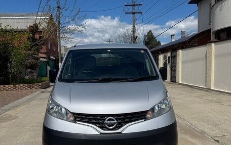 Nissan NV200, 2018 год, 1 650 000 рублей, 2 фотография