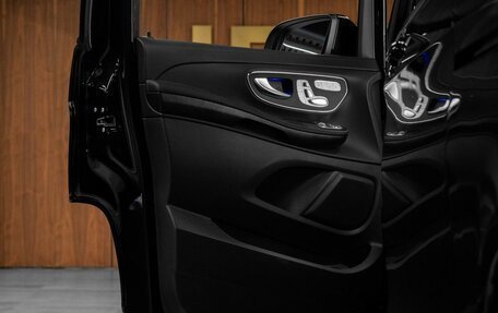 Mercedes-Benz V-Класс, 2024 год, 47 200 000 рублей, 8 фотография