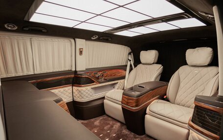 Mercedes-Benz V-Класс, 2024 год, 47 200 000 рублей, 26 фотография
