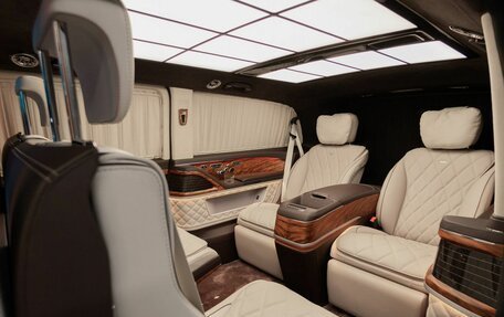 Mercedes-Benz V-Класс, 2024 год, 47 200 000 рублей, 28 фотография
